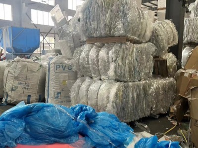 每天50吨左右包装塑料废料出售图2