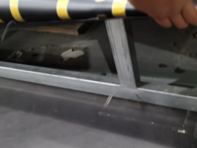一吨多训练台钢结构处理