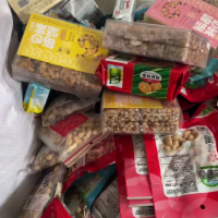 一批临期及过期食品处理