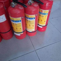 100多个3公斤干粉灭火器
