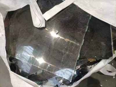 每月50吨废新包塑金属胶管处理图3