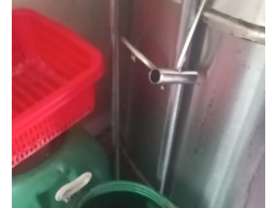 每个月月5吨左右烧腊油处理