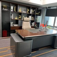 二手电脑桌椅回收，员工卡位会议桌，老板台经理桌椅书柜回收，空调冰箱回收