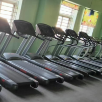 160平健身房健身器材物资打包处理