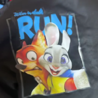 几百件库存服装处理