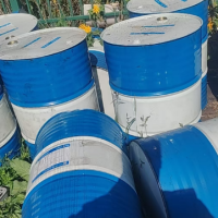 几十个铁桶处理