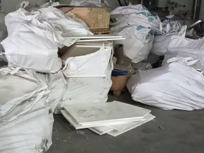 厂里几十吨pet塑料废料处理