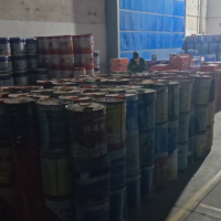 四五百桶过期库存油漆及一百多组树脂处理