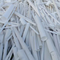 厂里五六吨四氟塑料处理