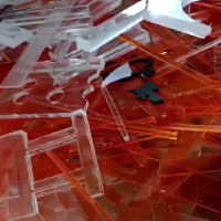 厂里每个月10多吨亚克力废料处理