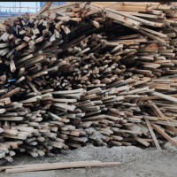 工地有新的135个立方木方处理