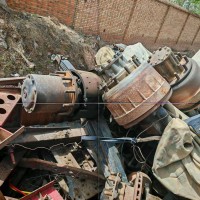 有33吨车桥要处理