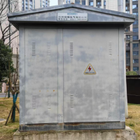 公司两套箱式变压器设备拆除处理