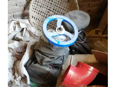 阀门及弯头处理