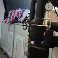 一套组合式中央空调机组设备处理