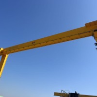 两台9成新二十吨行吊处理