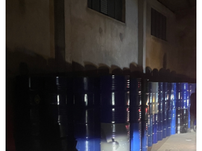 140多个铁桶处理