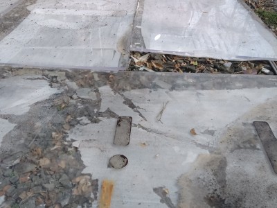 几吨亚克力板处理