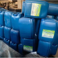 两百个左右塑料桶处理