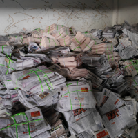 印刷厂每个月30多吨废报纸及纸芯处理