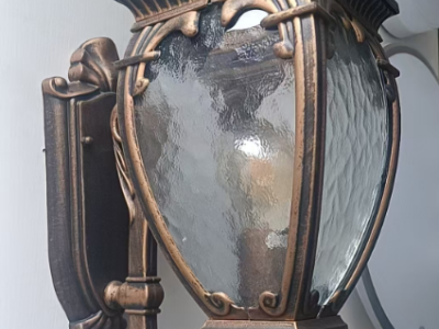 公司一批废旧铝制灯具处理